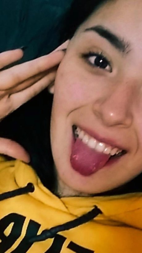 Maruaye model erotic photos