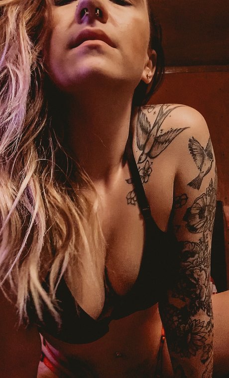 Sacrificemedaddddy_ xxx star image