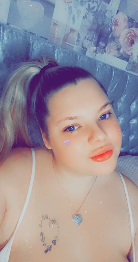 Mary cole art star pics