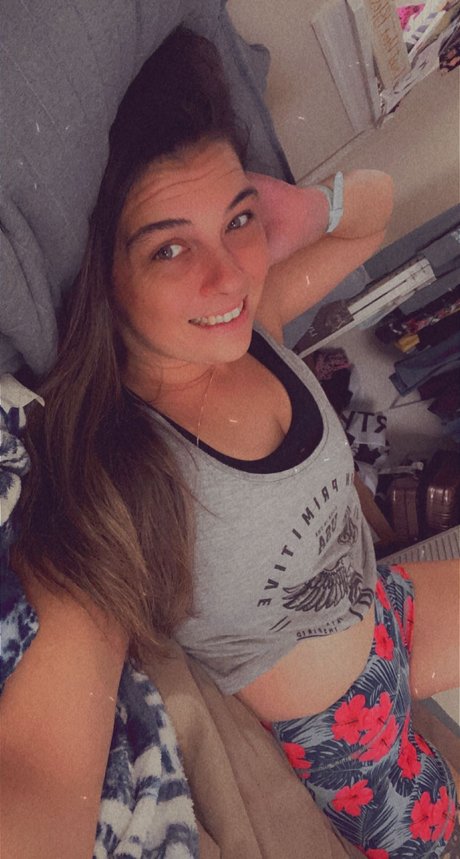 Jessie Summer xxx actress pictures