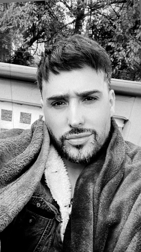 _todotauro63 model top pictures