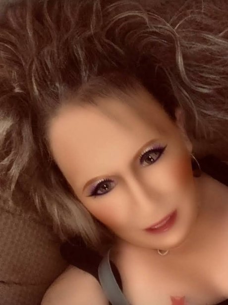 Crystal Minton sex model galleries