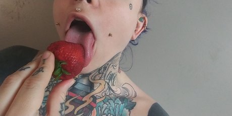 Bunny Knox pornstar nudes image