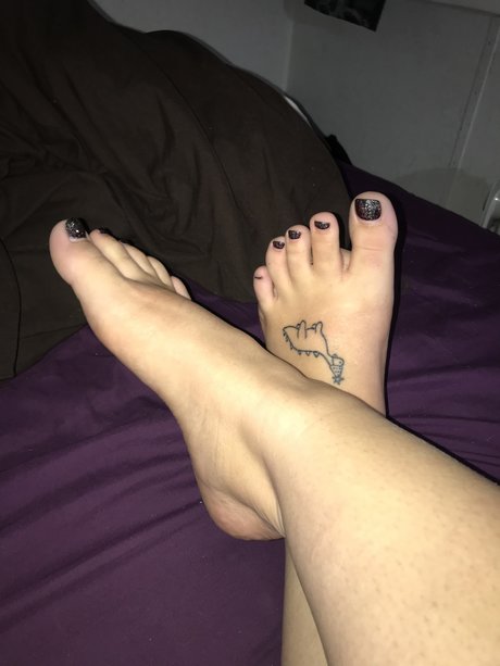 Vibi ngfeet art pornstar pics