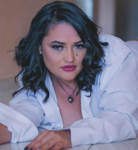 Moh erotic pornstar picture