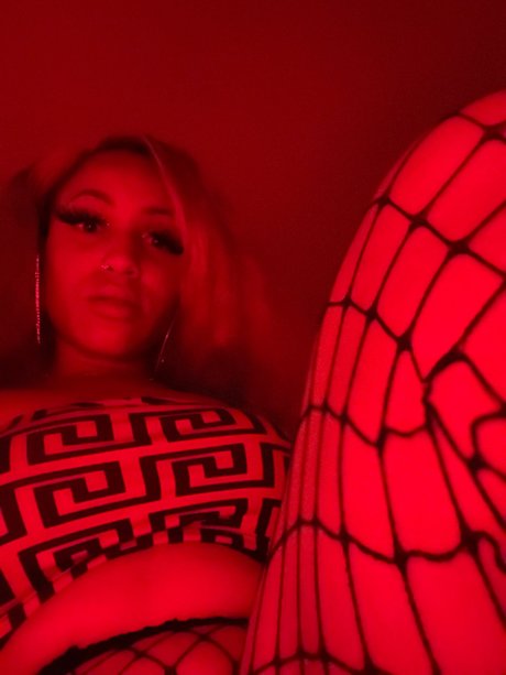 mature wife onlyfans hot sexy picture