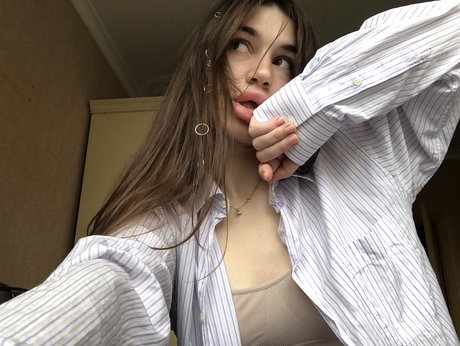 Under Clothes K_ pornstar pictures