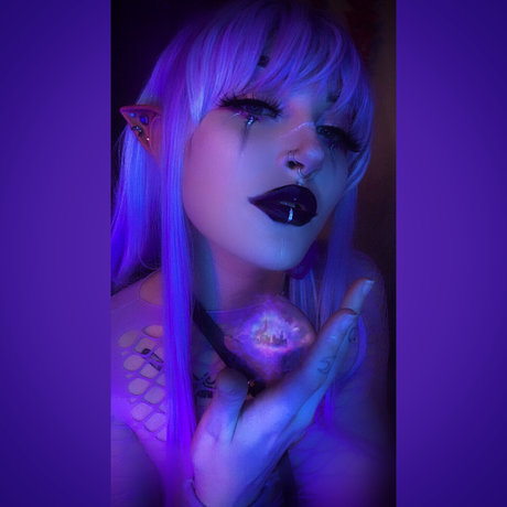 Zoey Creme pornstar erotic archive