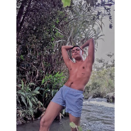 Santiago Ram rez naked star pic