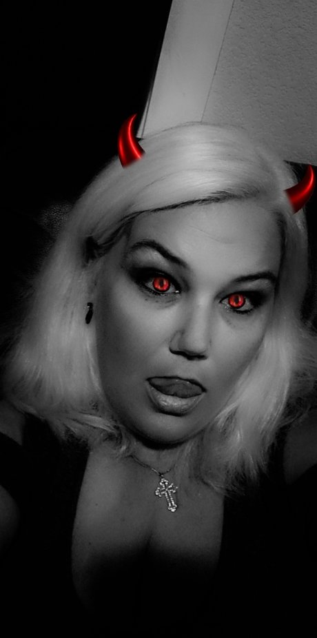 ssbbw granny onlyfans art porn archive