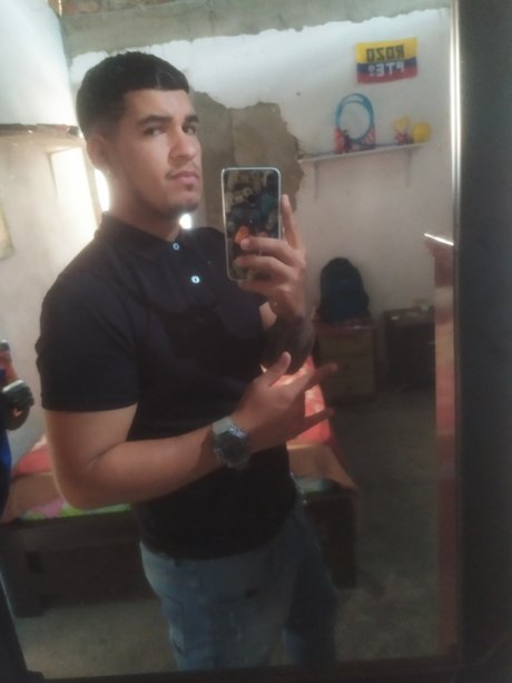 Oscuro dese_ xxx star archive