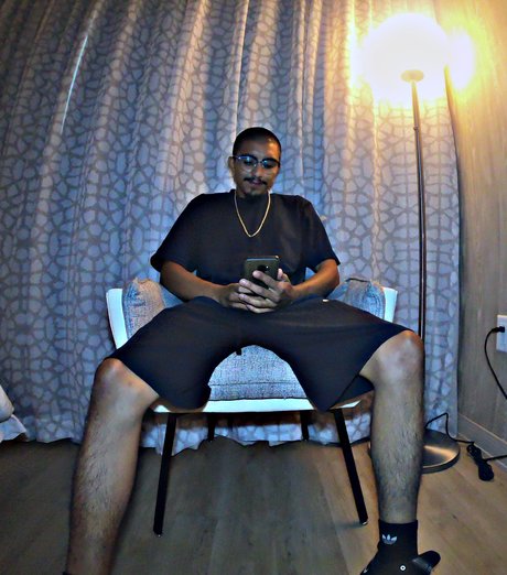 Suave93 porn model photo