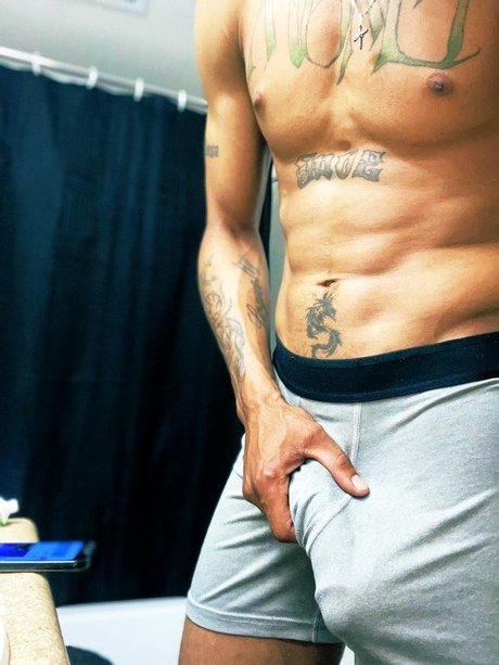 Kum4Mi art pornstar pic