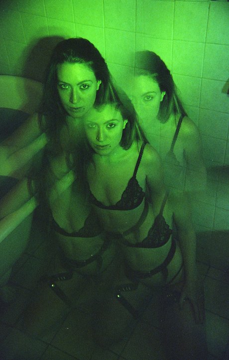 Lil Fox pornstar image