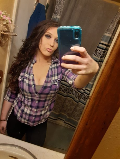 Samantha Thomas star free image