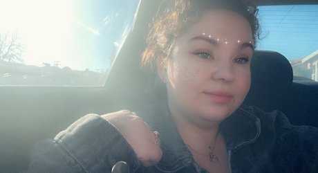 Elle Naomi nude star pic