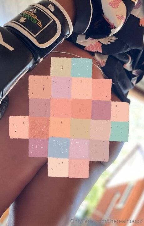 Hoopz model high quality picture