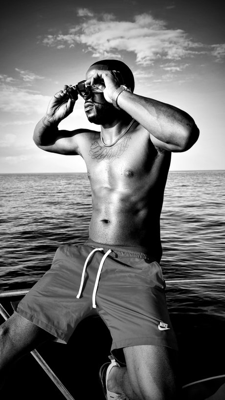 ROZAY UNCUT_ model free pics