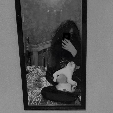 Deni Hern top model pics