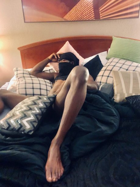 Hatian Pipe sexy model images