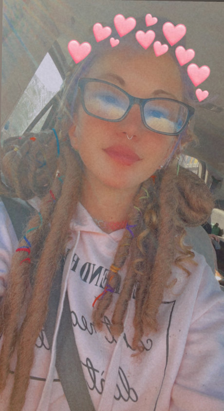 Hoopin Hippie erotic model pictures