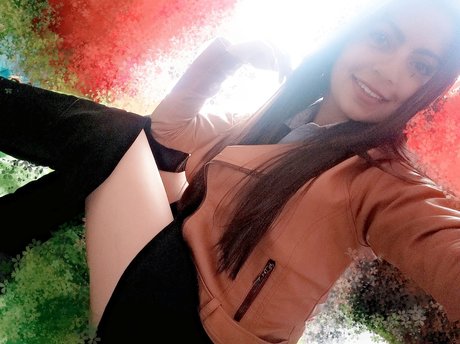 Karen Benavides star exclusive archive