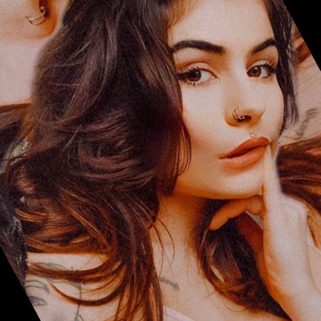 Leeloo free model photos