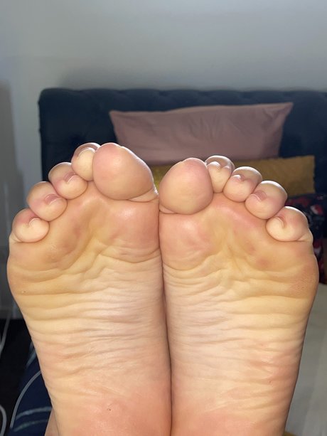 SweetMia_ naked pornstar archive