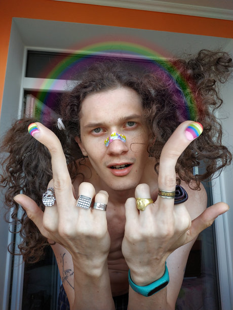 Denya model sexy pictures