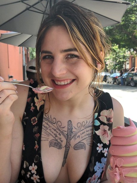 Let s Have A Three Way Baking With JCM model naked archive