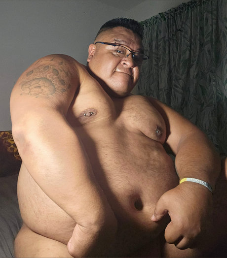 Trakthors model adult images