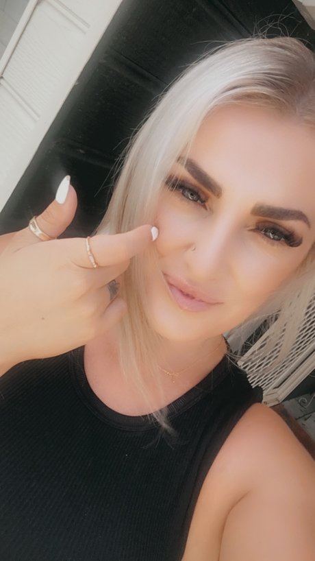 Ash baby model sexy archive