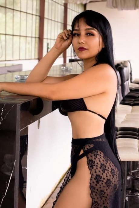 Mishell pornstar exclusive pics