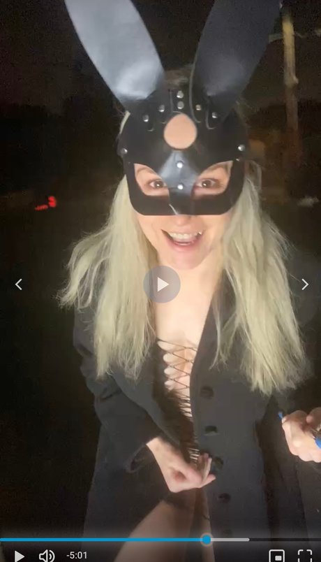 Trudi Pavlovsky star hd image