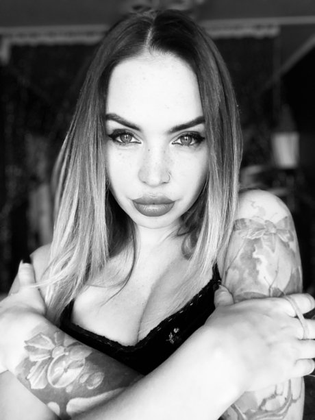 MagicTianna pornstar nudes pics