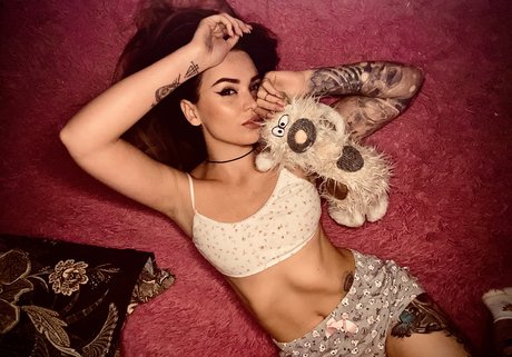 MagicTianna best actress pictures