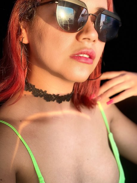 Laurita erotic actress image