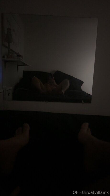 THROAT VILLAIN free star pic