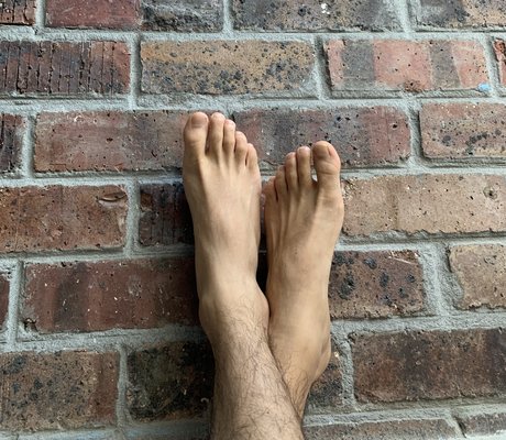 Feet Me nudes star image