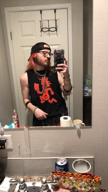 PsykoThug nudes star pictures