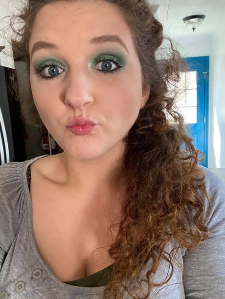 WitchySmith model pretty image