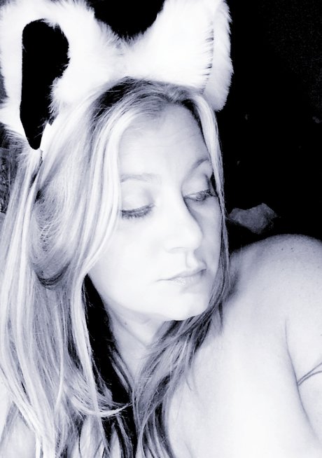 Sassy Ashhole best actress image