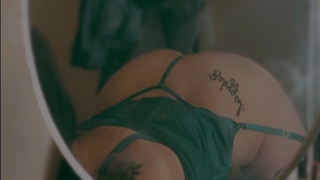 LyssyBaby star photos