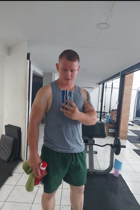 Andres Ramirez free pornstar pic