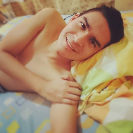 Roberto Mejia pornstar adult gallery