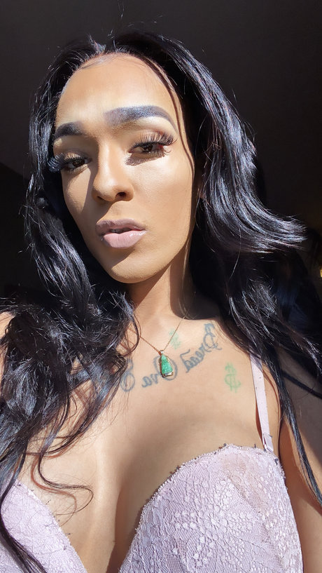 Amanimitchell hot star image