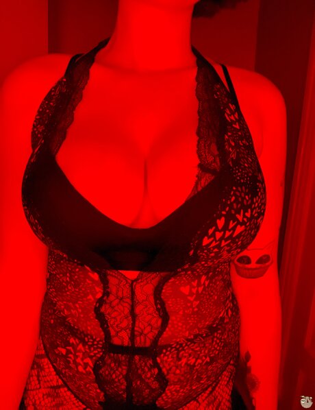 Sinful Sloth Slut she her_ model pretty pic