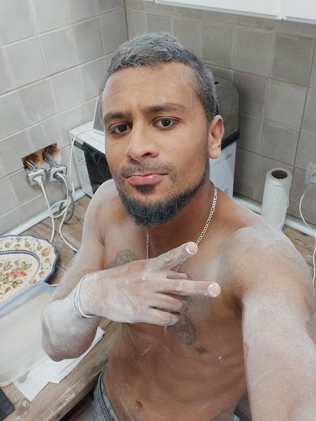 Randu Baez nice actress photos