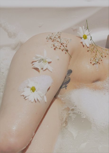 Angela Jazm n P rez adult actress photo