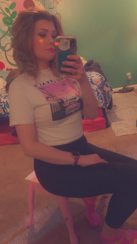 Mikaela mullikin naked star archive